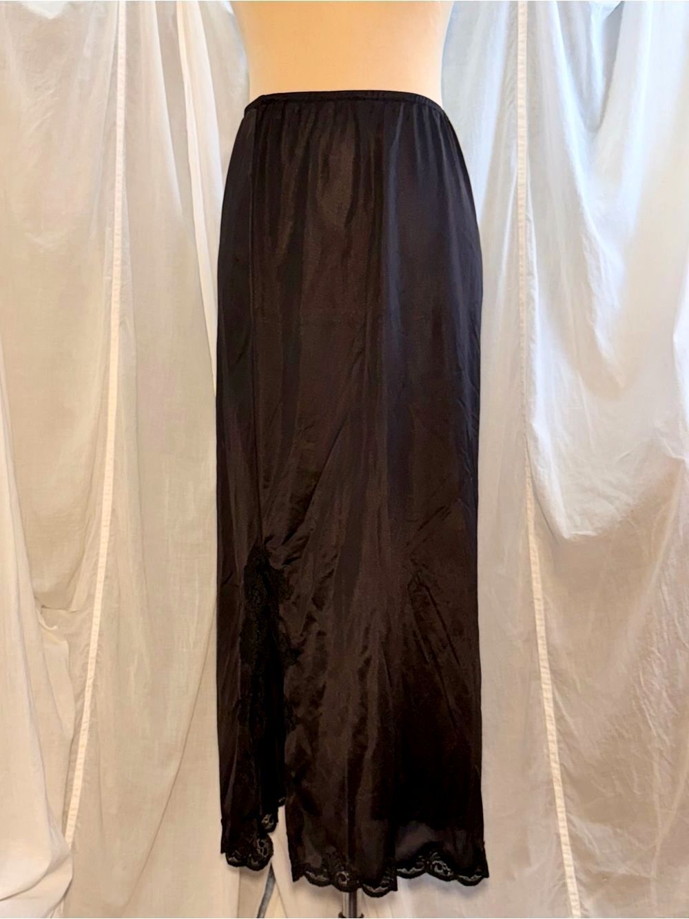 Vintage Kayser Black Lace Maxi Half Slip Skirt Grunge Whimsigoth Sz VTG M